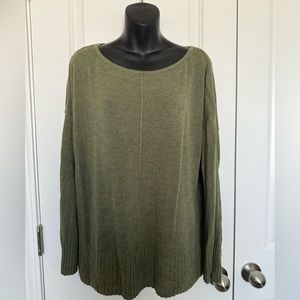 Banana Republic women’s olive green lightweight tunic sweater XL petite
